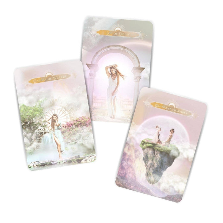 The Wealthy Woman Oracle Deck: 44 Cards and 96 Page Book