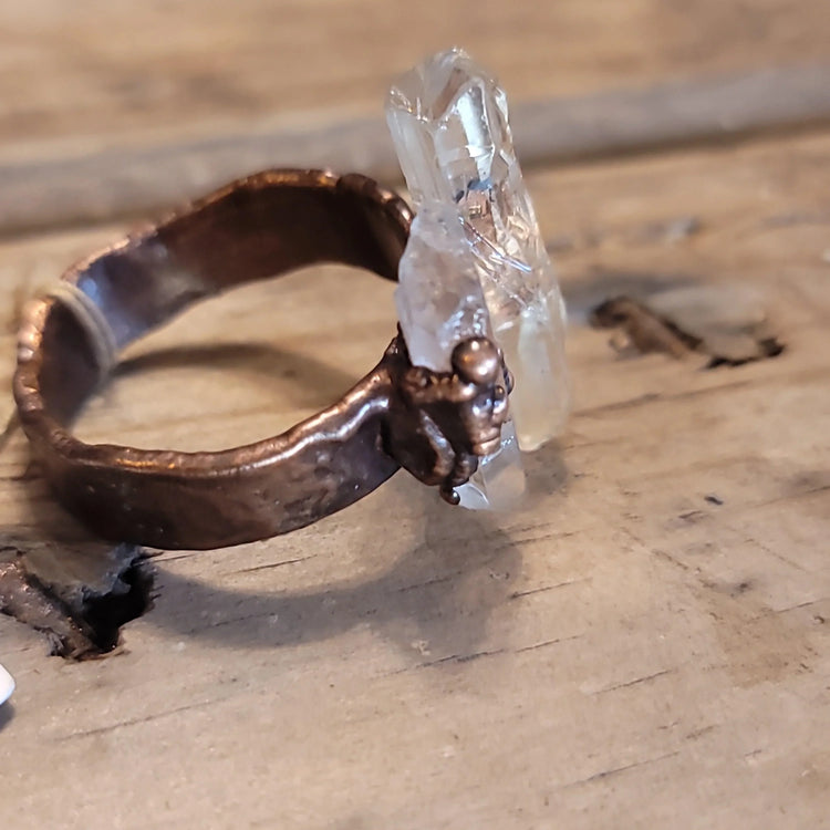 15 Quartz ring - Wild Raven