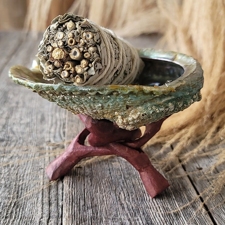 Wooden Tripod Stand 4"