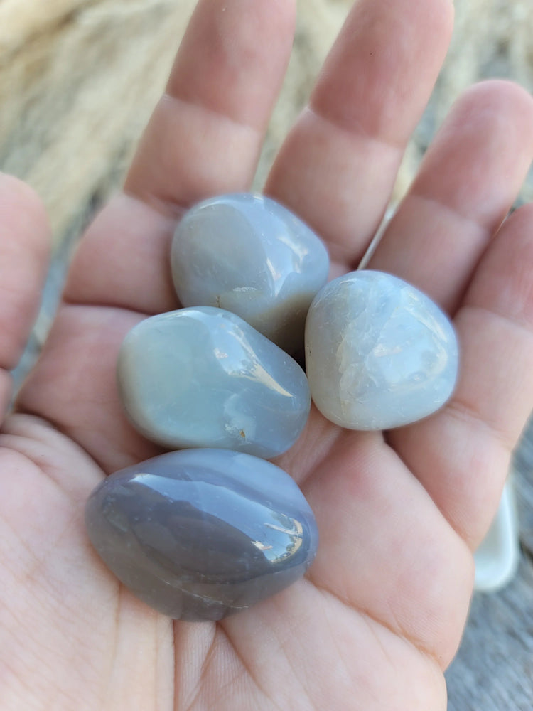 Chalcedony Tumbled | Harmony + Emotional Balance