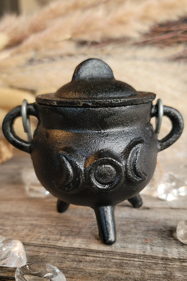 Mini Triple Moon Cast Iron Cauldron w/ Lid (3.5 in.)