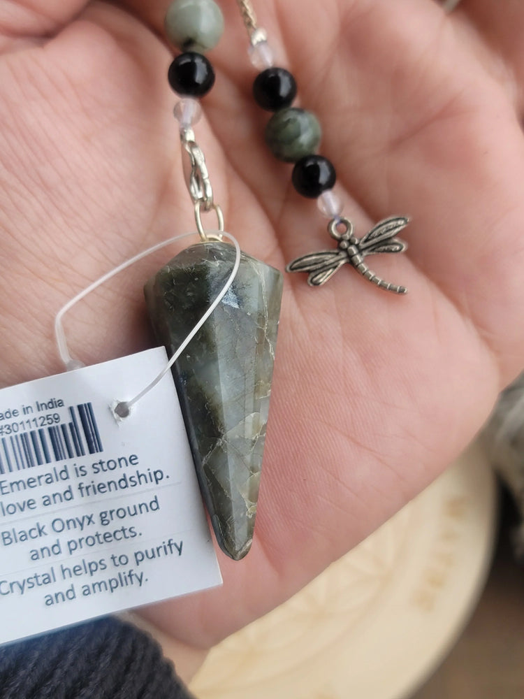 Emerald Dragonfly Pendulum | Heart Wisdom & Guided Growth