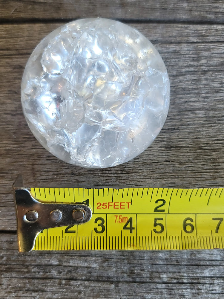 Crackle quartz sphere