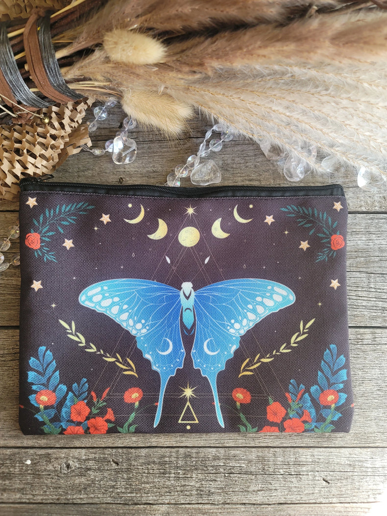Zippered canvas bag