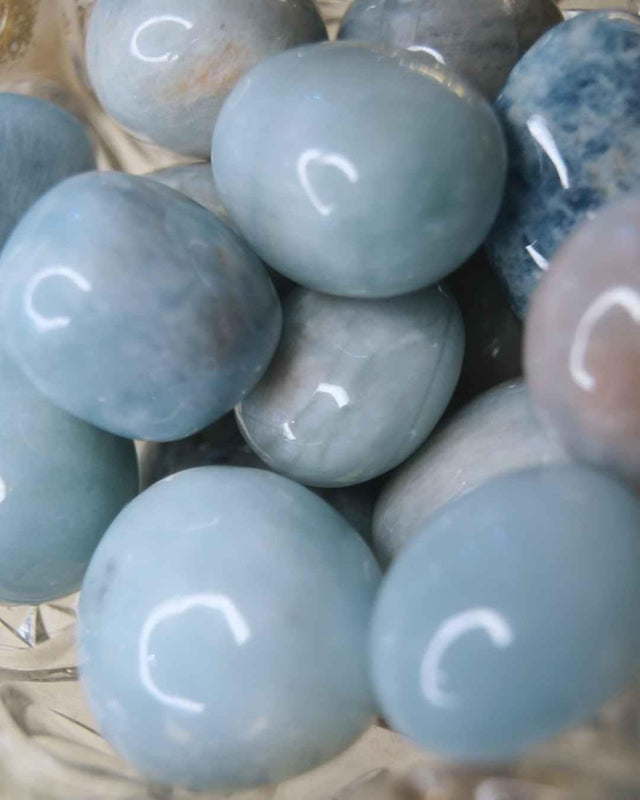 Aquamarine Tumbled | Courage + Soothing Energy