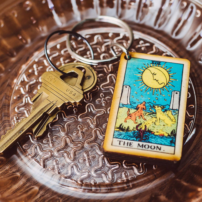 Tarot - 18 - The Moon Full Color Wooden Keychain