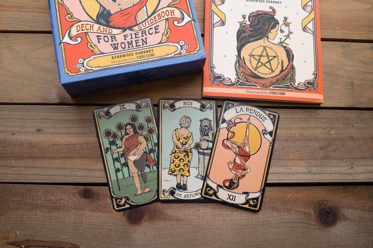 Sacred Sisterhood Tarot (78 Cards & 80 Pages)