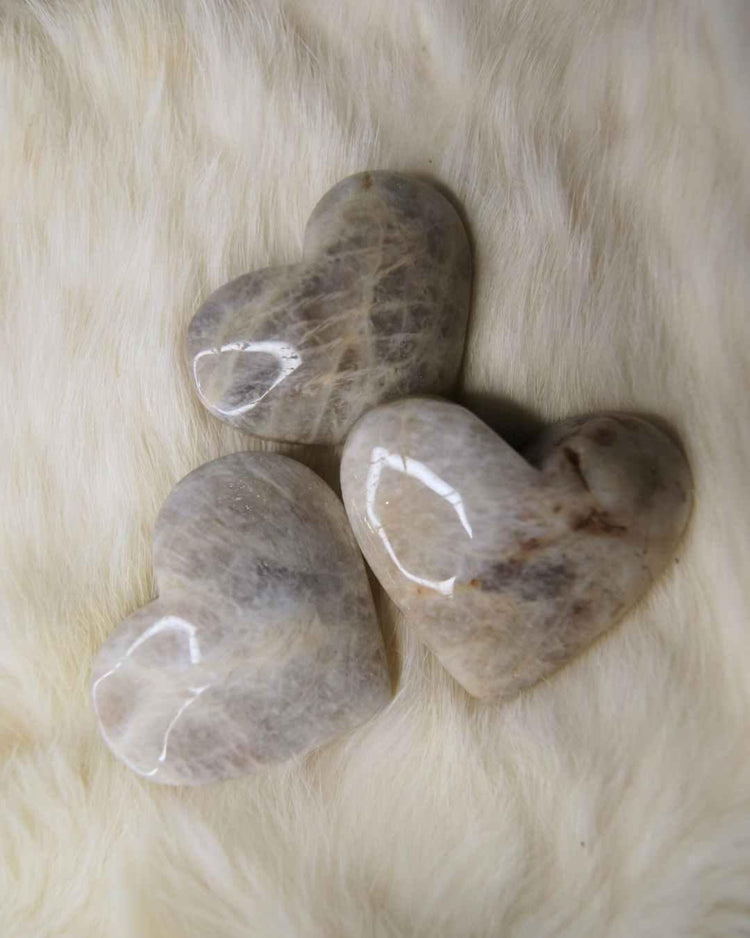 Moonstone Heart | Intuition, Love & Divine Feminine