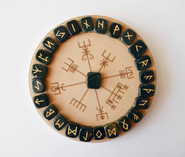 Rune Set - Bloodstone