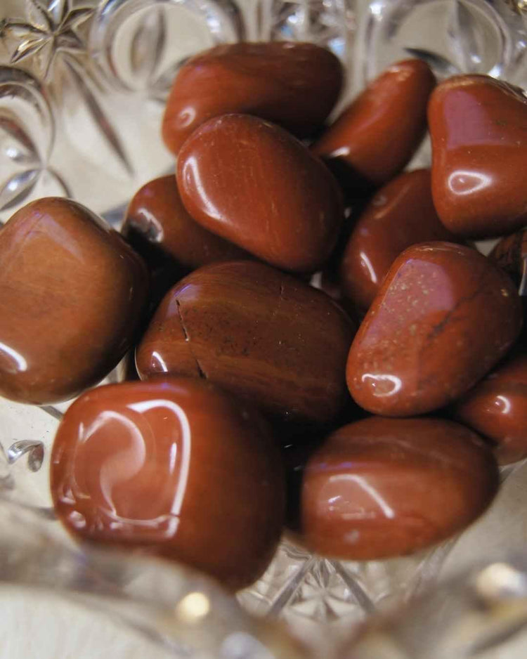 Red Jasper Tumbled Stone | Strength & Endurance