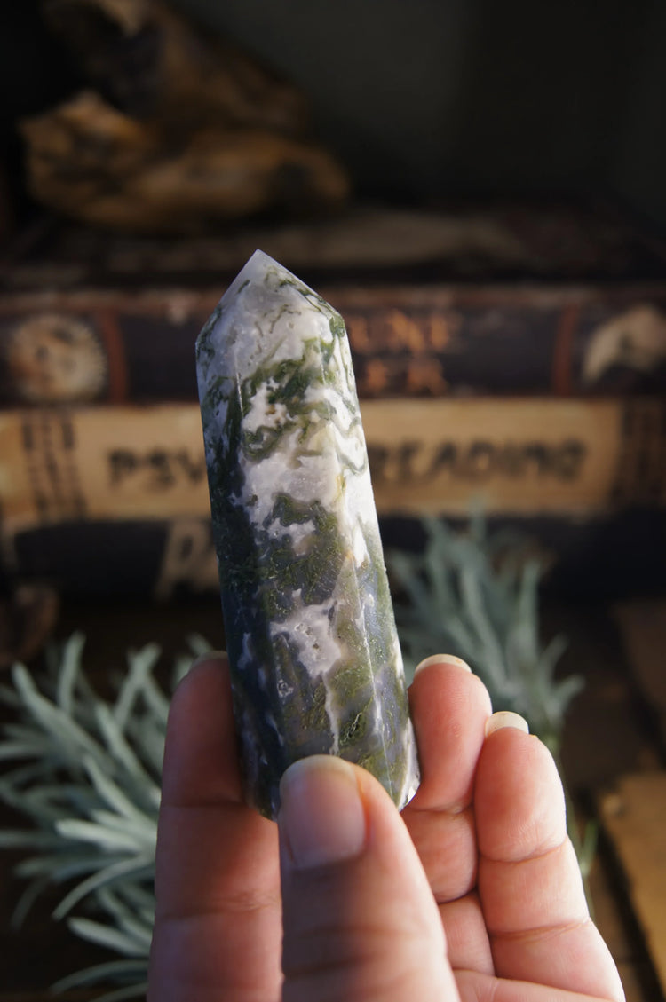 Moss agate Generator