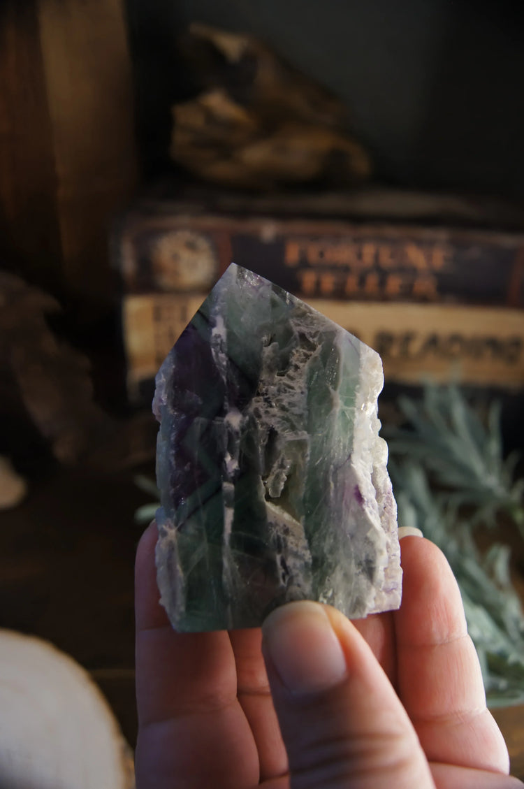 Fluorite Generator with Raw Edge