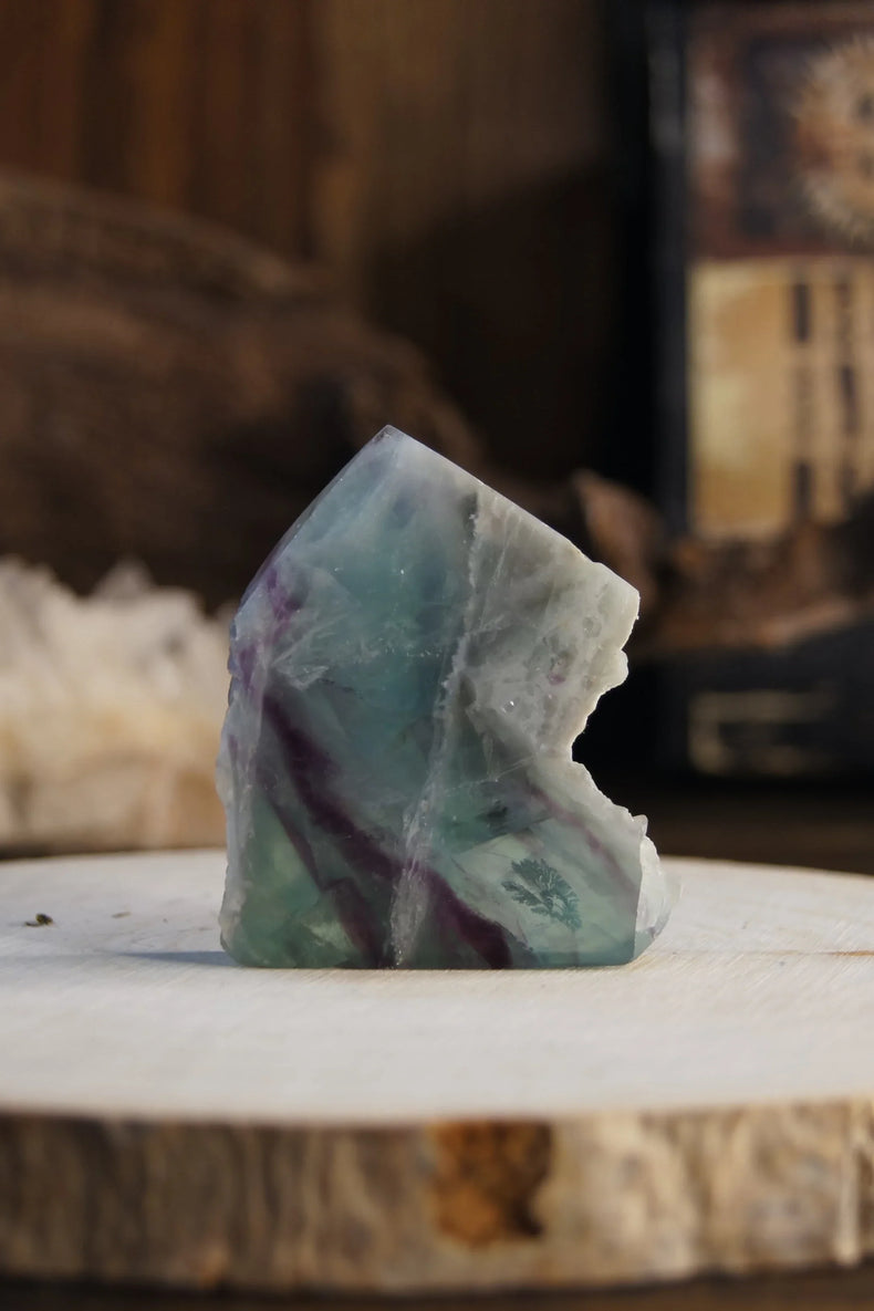 Fluorite Generator with Raw Edge