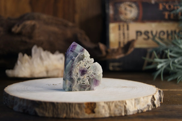 Fluorite Generator with Raw Edge