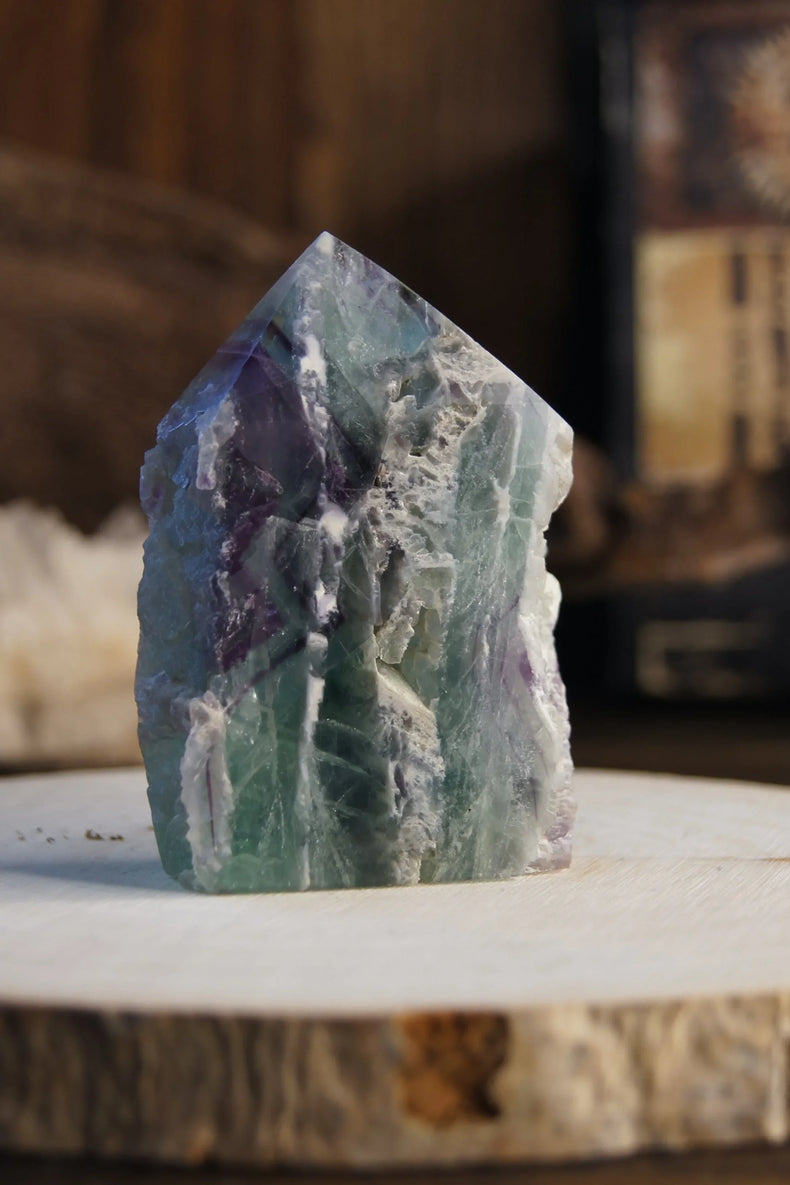 Fluorite Generator with Raw Edge