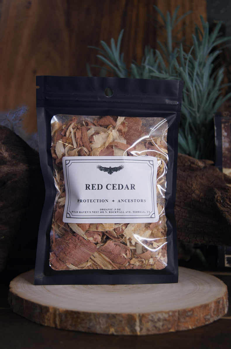 Red Cedarwood Flakes