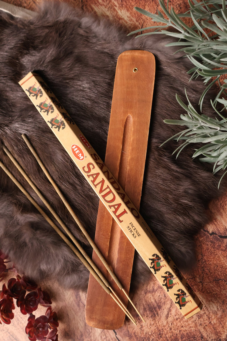 Sandal Hem Square Pack Incense 8 Gr