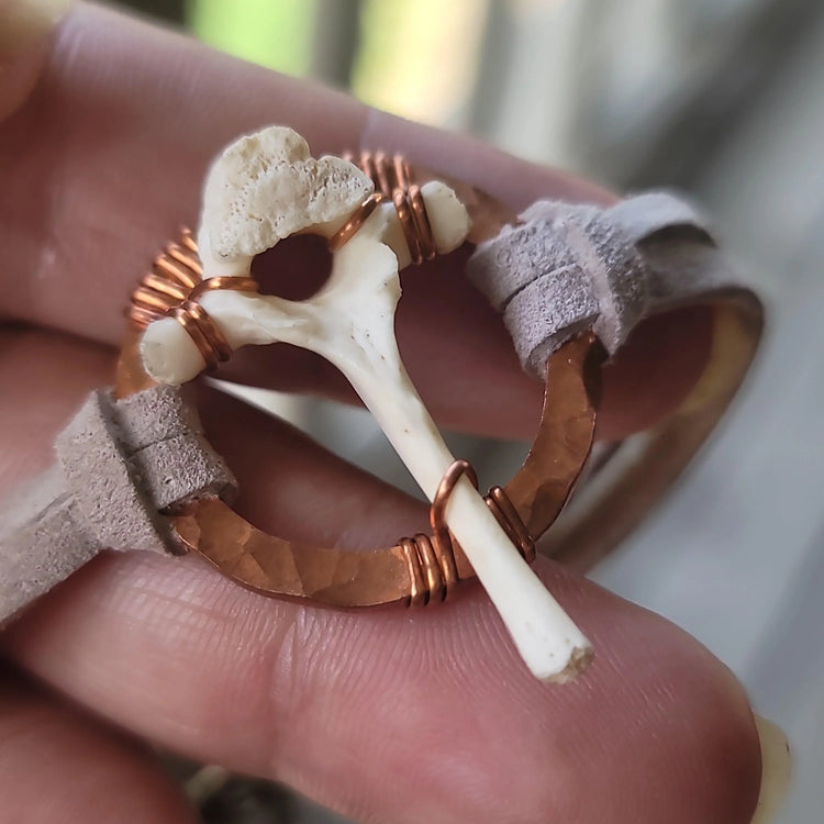 Opossum Bone Bracelet - Wild Raven