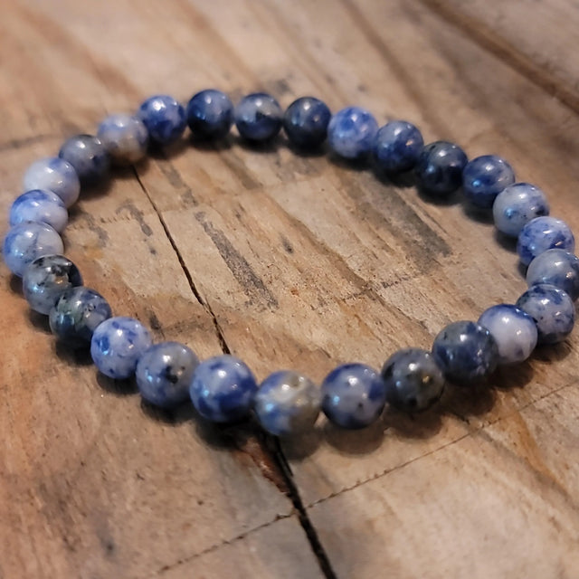 Sodalite Bracelet - beaded - Wild Raven