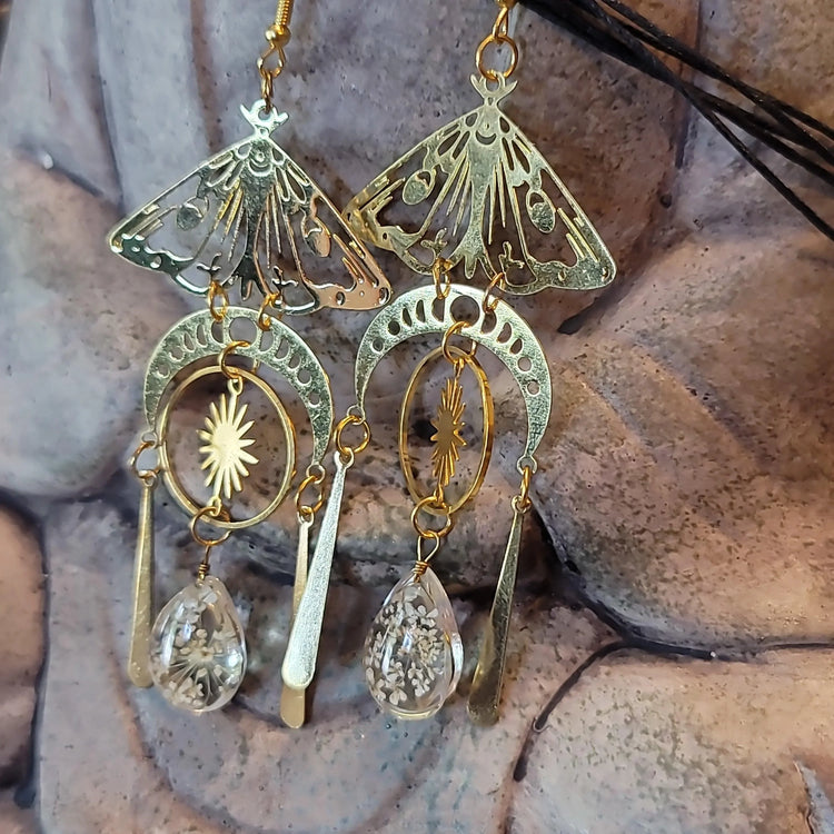 Sun and Moon resin Earrings - Wild Raven