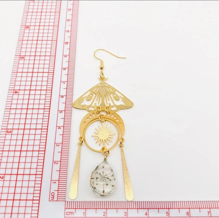 Sun and Moon resin Earrings - Wild Raven