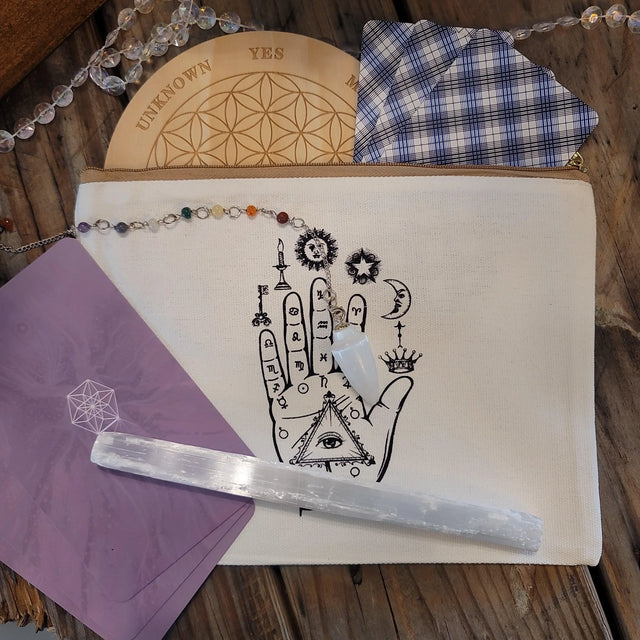 Zippered canvas bag - Wild Raven