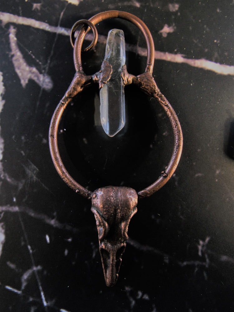 Quartz Crowned Raven Amulet - Wild Raven