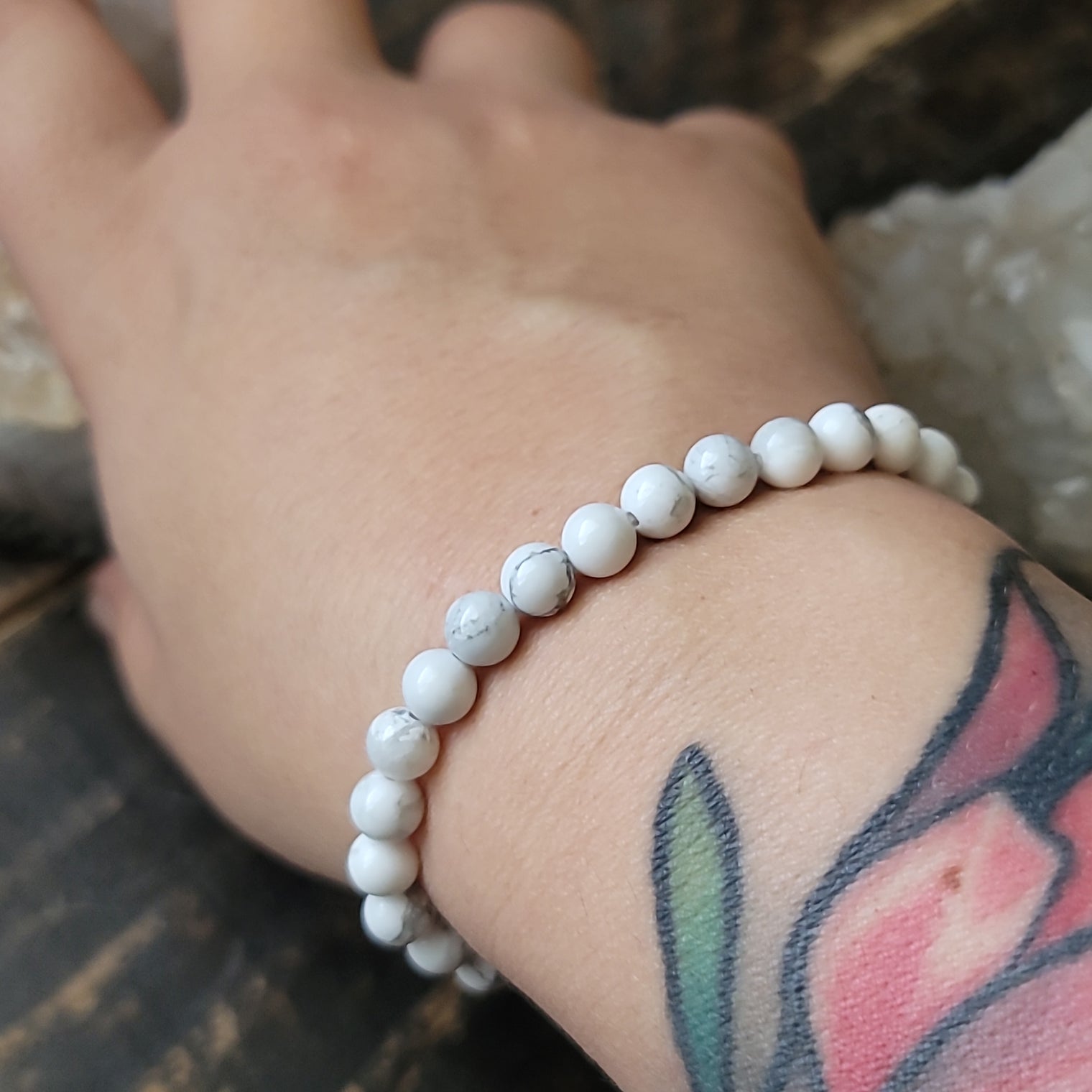 Howlite Bracelet 6MM