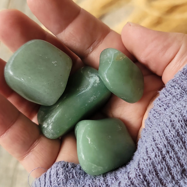 Green Aventurine Tumbled Stone | Luck & Heart Healing
