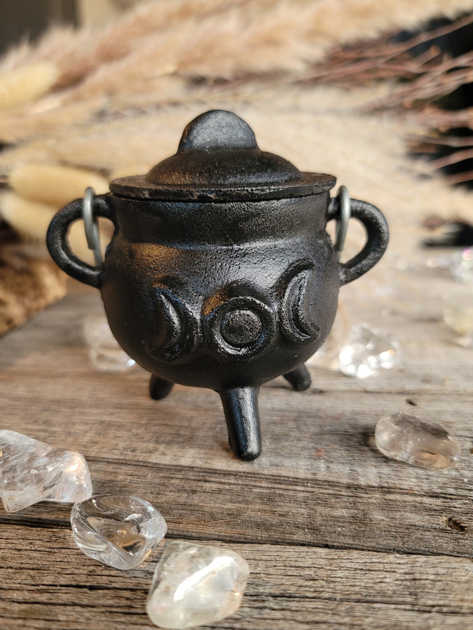 Mini Triple Moon Cast Iron Cauldron w/ Lid (3.5 in.)