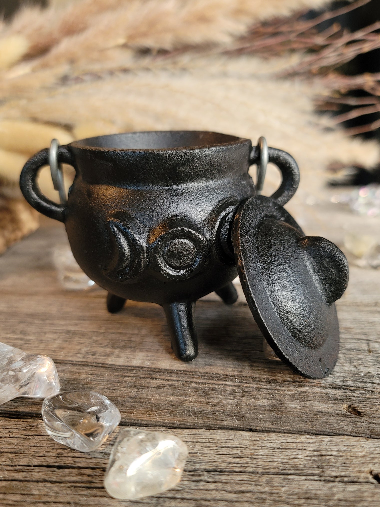 Mini Triple Moon Cast Iron Cauldron w/ Lid (3.5 in.)