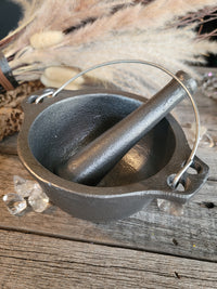 Mortar and Pestle Cast Iron (4.5 in.)