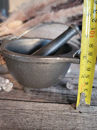 Mortar and Pestle Cast Iron (4.5 in.)