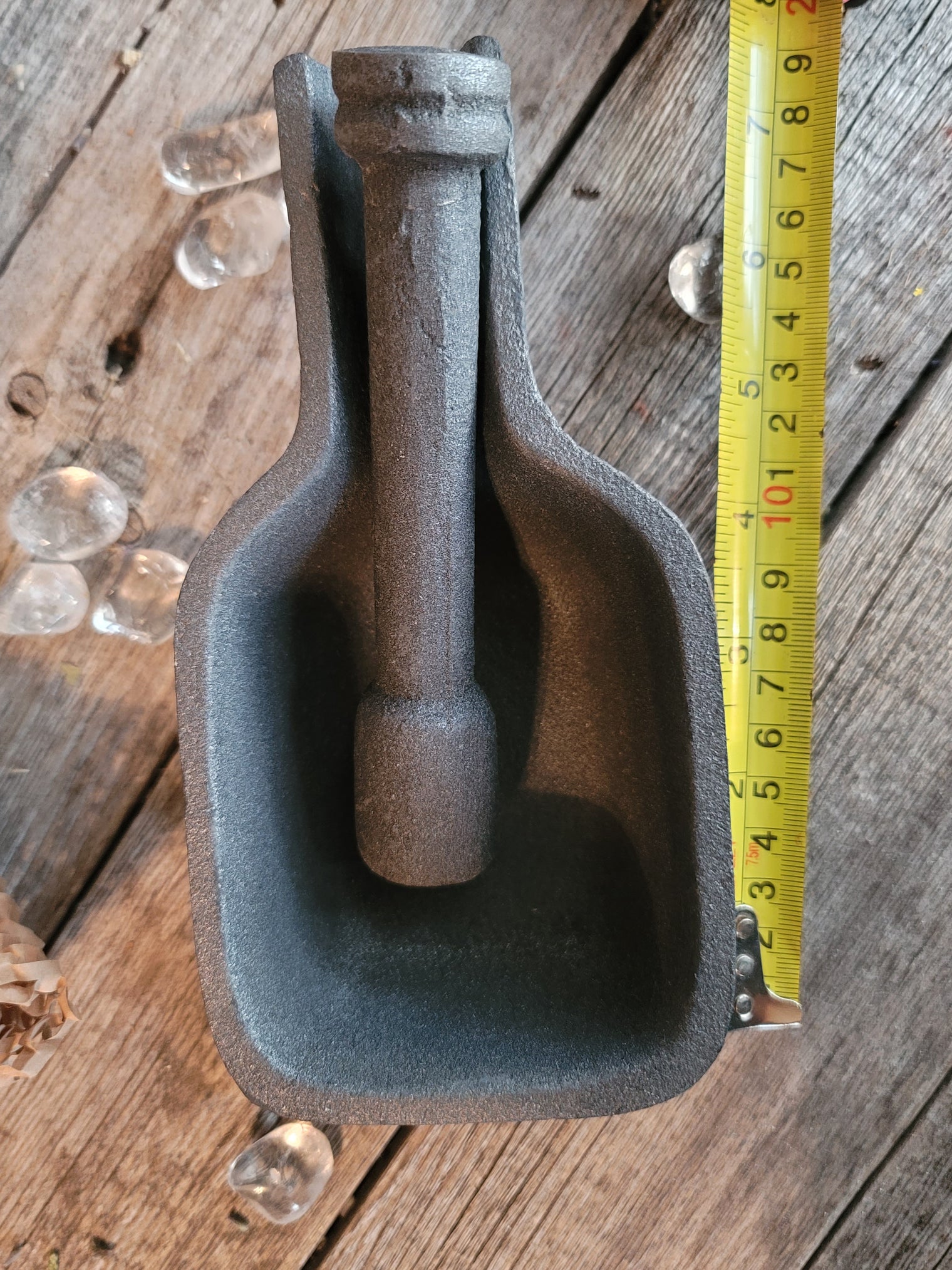 Mortar and Pestle w/ Pour Spout Cast Iron  (7 in.)