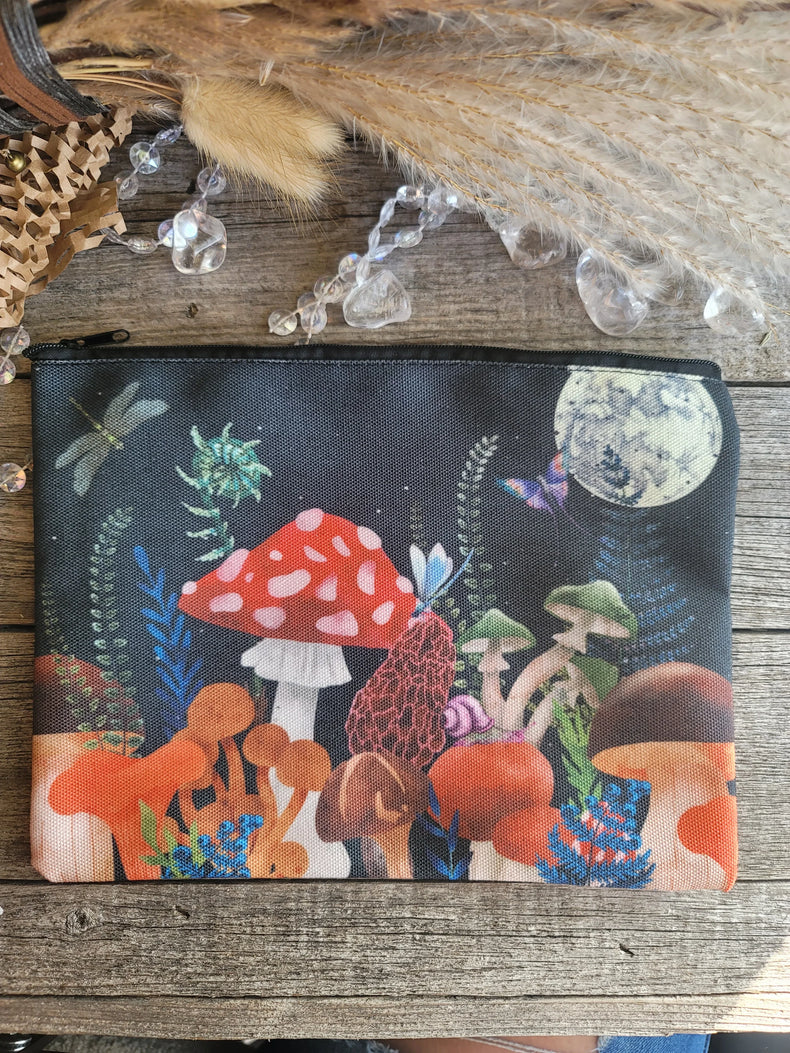 Zippered canvas bag