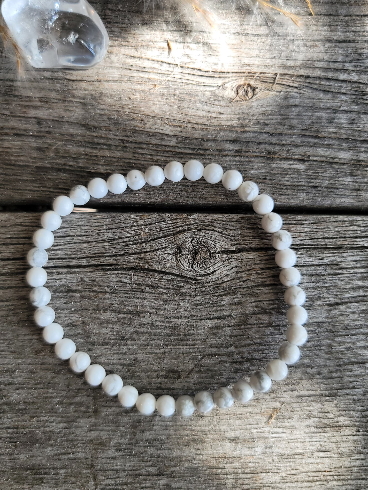 Howlite Bracelet 4MM