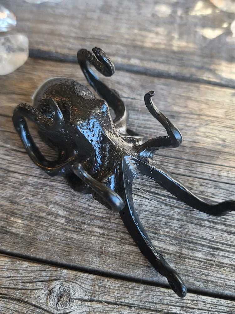 Sphere Stand - Octopus