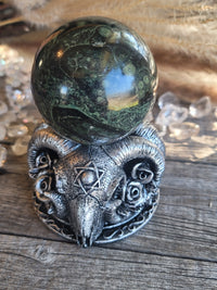 Ram Horn Sphere Base