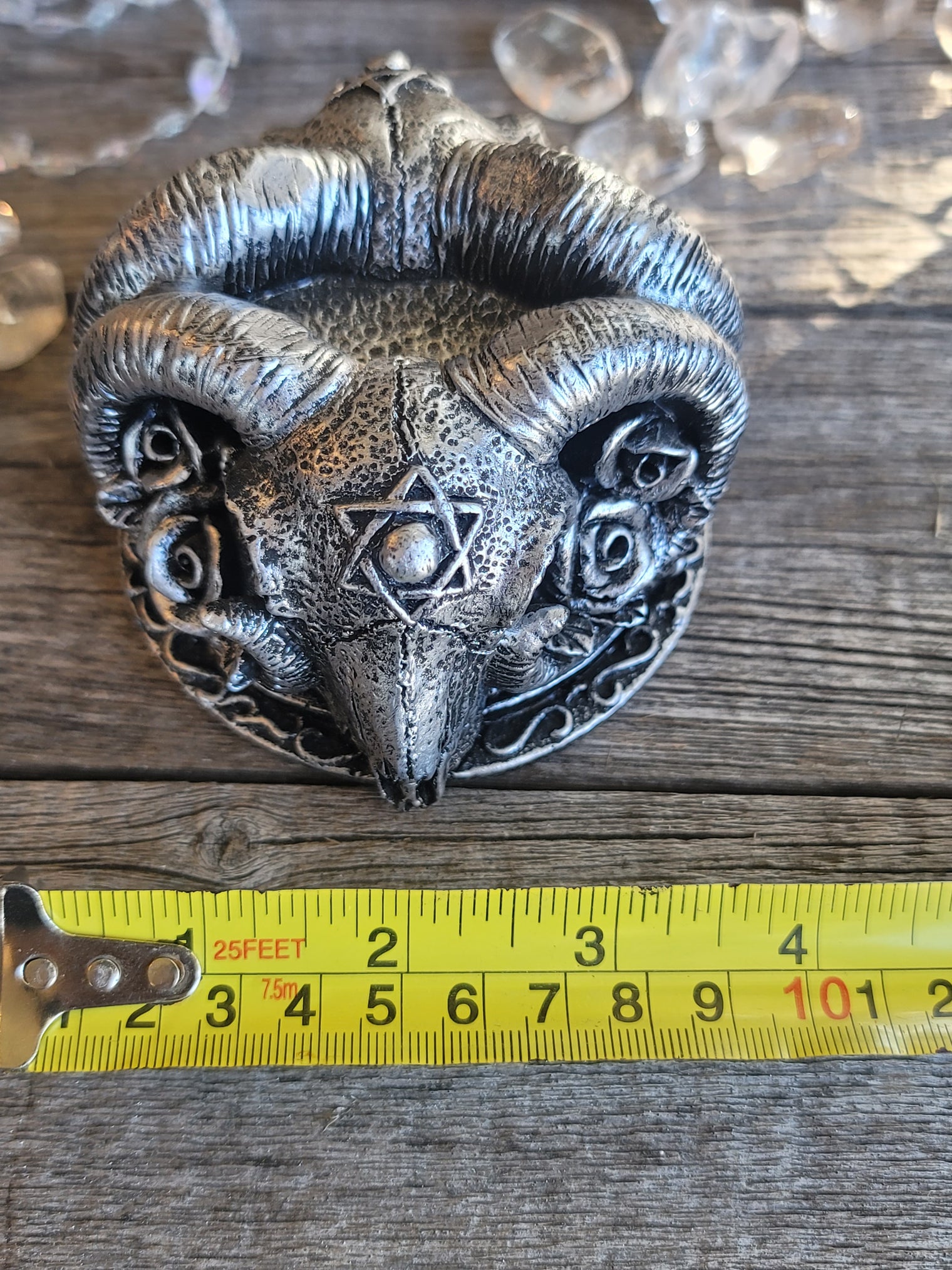 Ram Horn Sphere Base