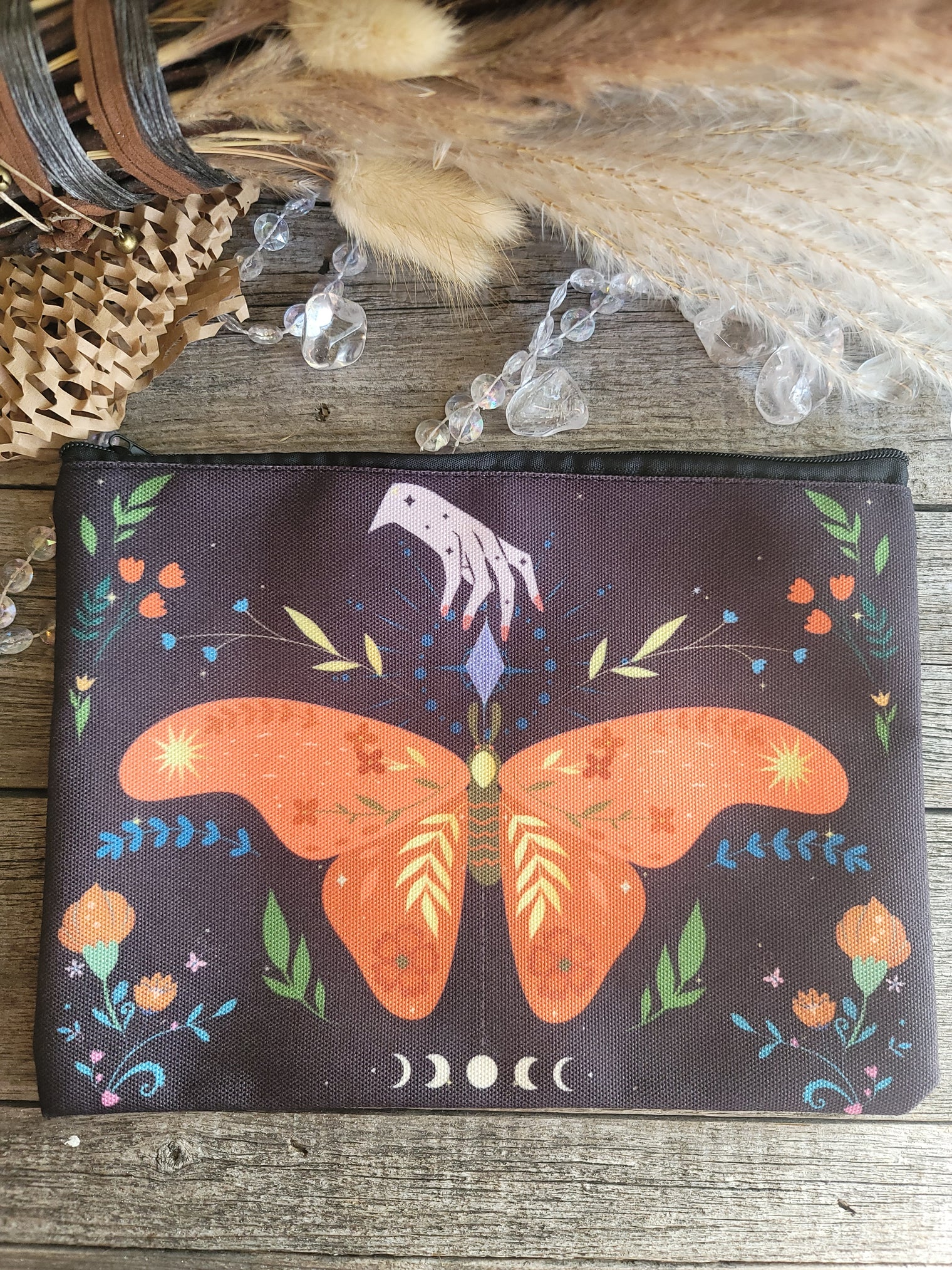 Zippered canvas bag