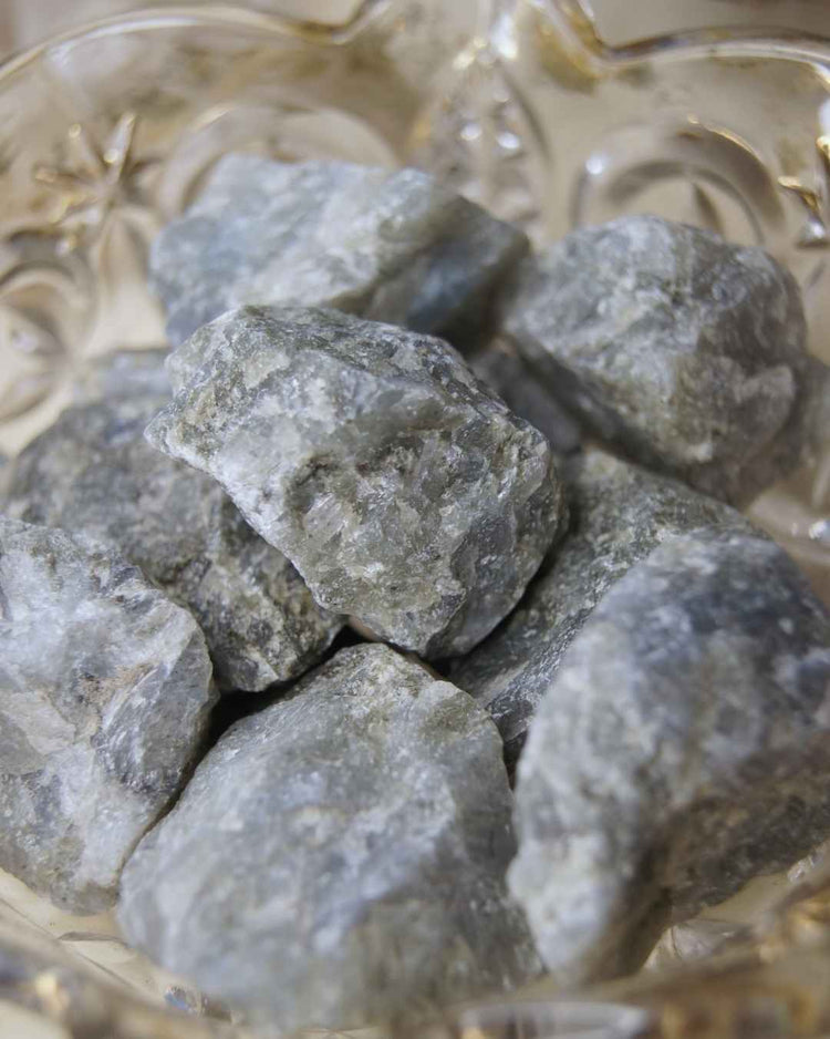 Labradorite Raw  | Intuition & Energetic Shielding