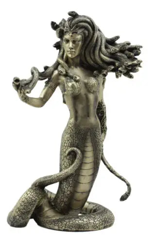 Medusa Statue C/12