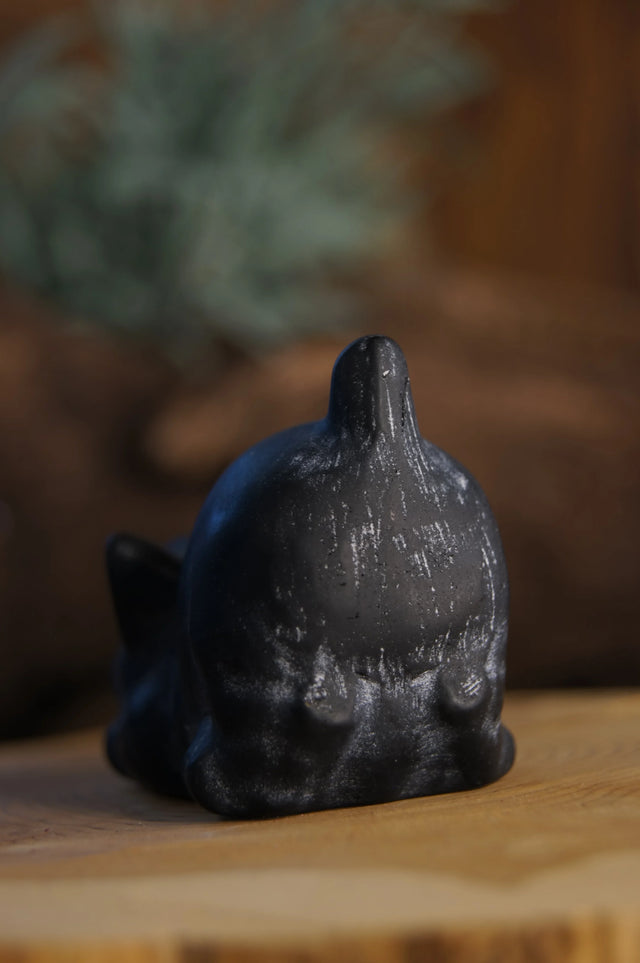 Obsidian Cat