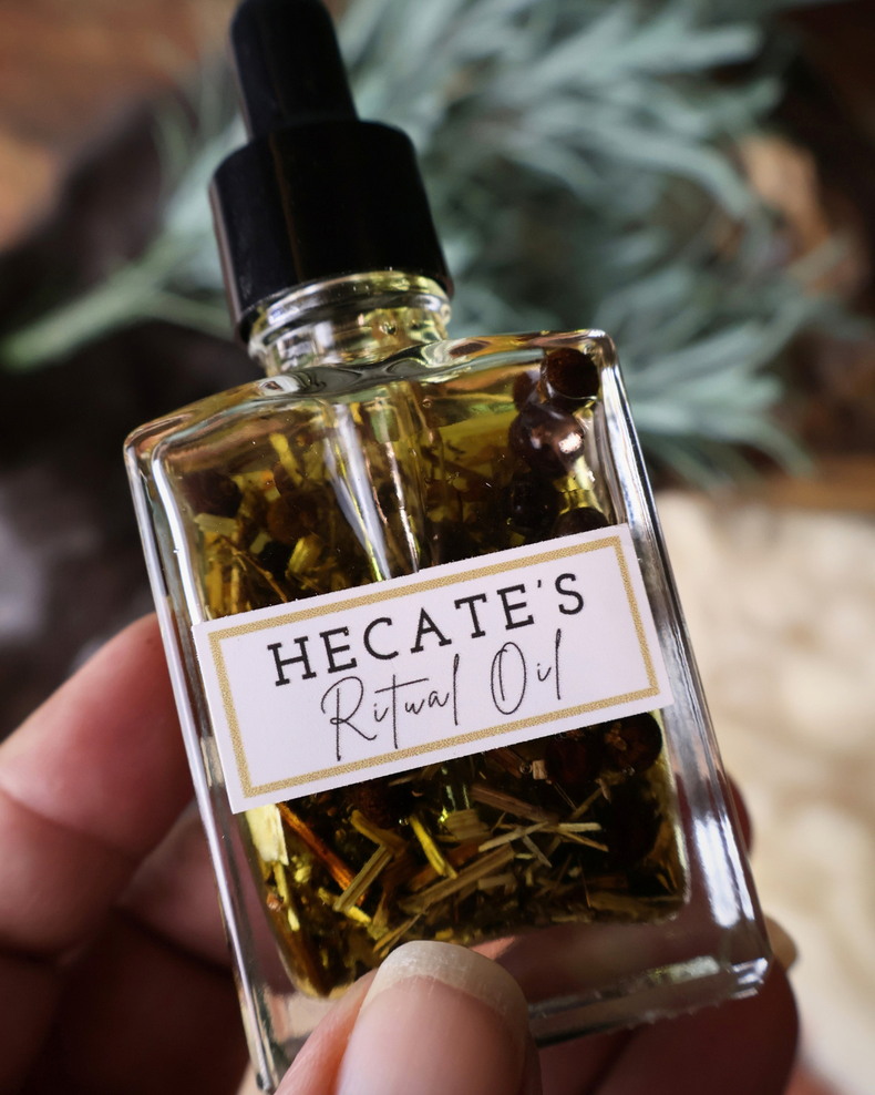 Hecate's Ritual Oil