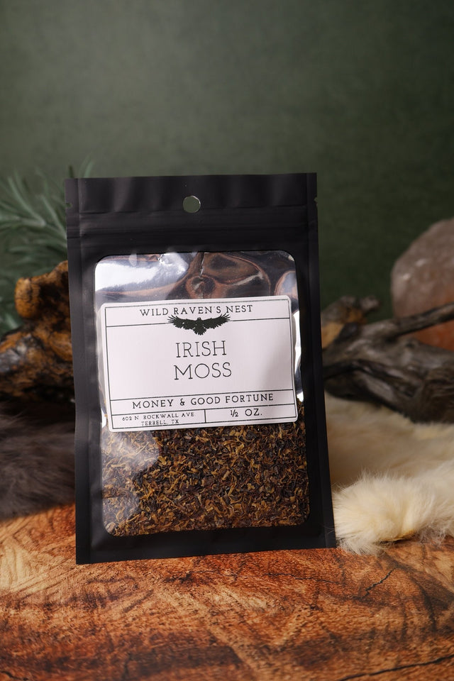 Irish Moss dried herb in a 1/2 oz Wild Raven's Nest bag, Money & Good Fortune