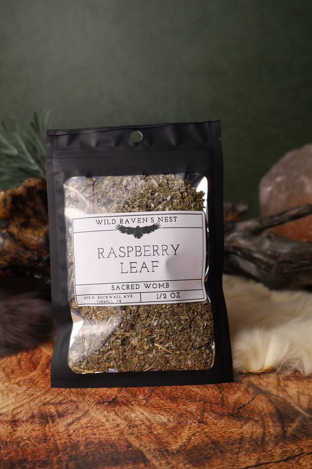 Raspberry Leaf dried herb in a 1/2 oz Wild Raven's Nest bag, Sacred Womb