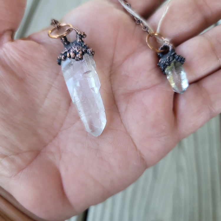 Raw clear Quartz Pendulum - Wild Raven