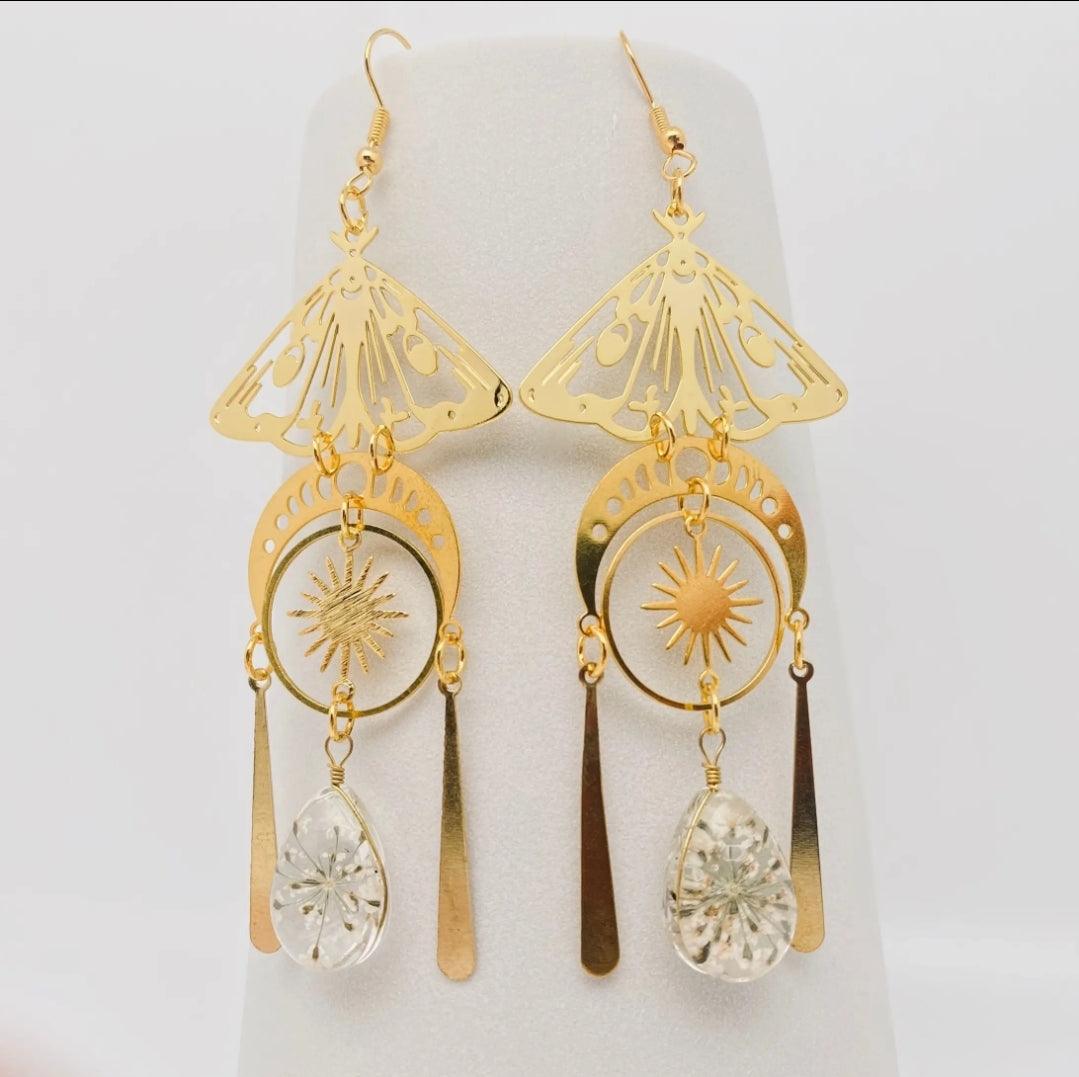 Sun and Moon resin Earrings - Wild Raven