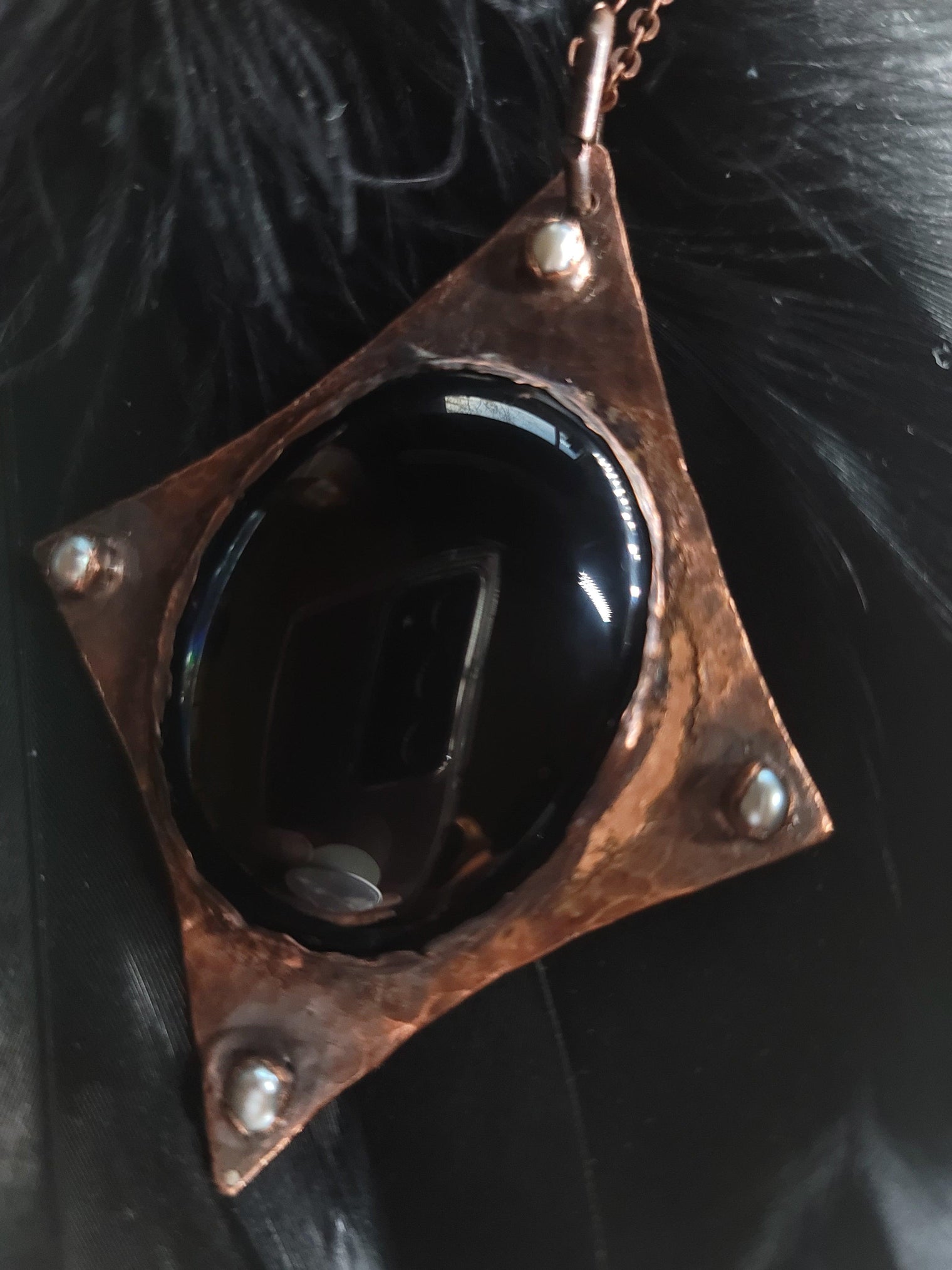 Obsidian Scrying shield Pendant - Wild Raven