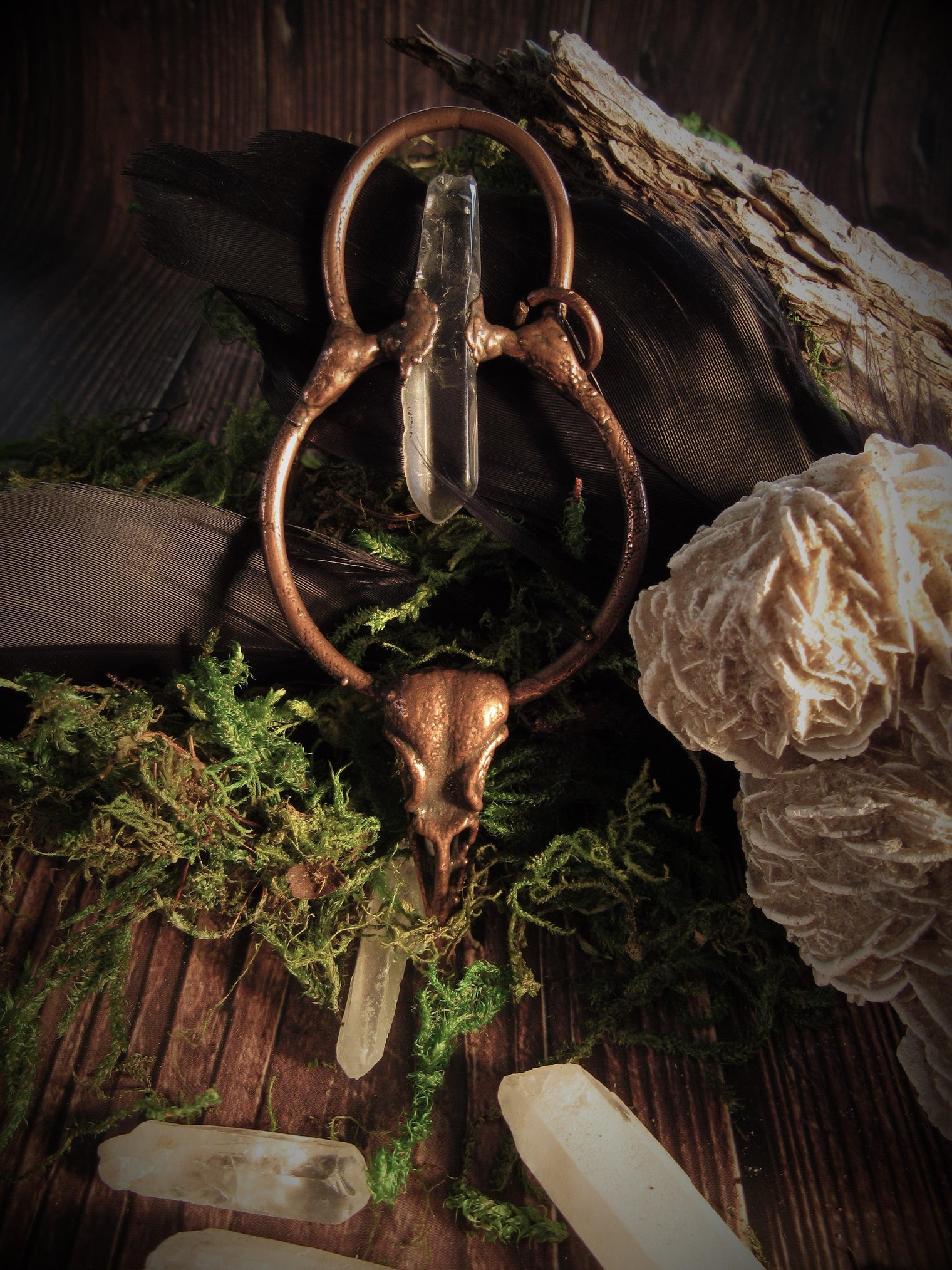 Quartz Crowned Raven Amulet - Wild Raven